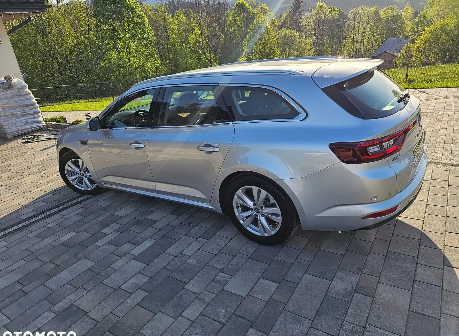 Renault Talisman cena 69900 przebieg: 152000, rok produkcji 2020 z Trzebnica małe 742